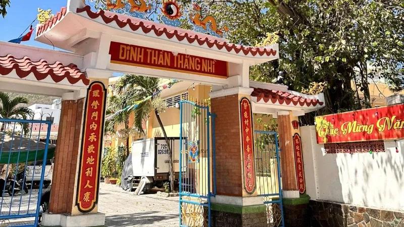 Trăm năm vẻ đẹp đình làng