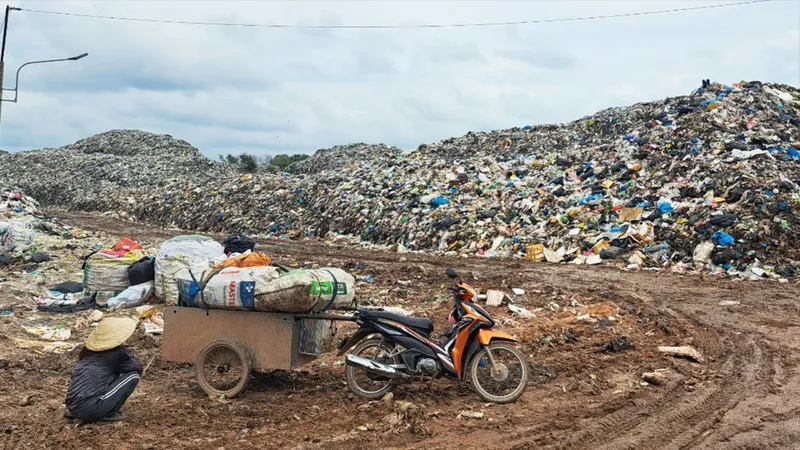 An Giang: Hơn 2.200 tấn rác/ngày, nhiều nhà máy xử lý quá tải