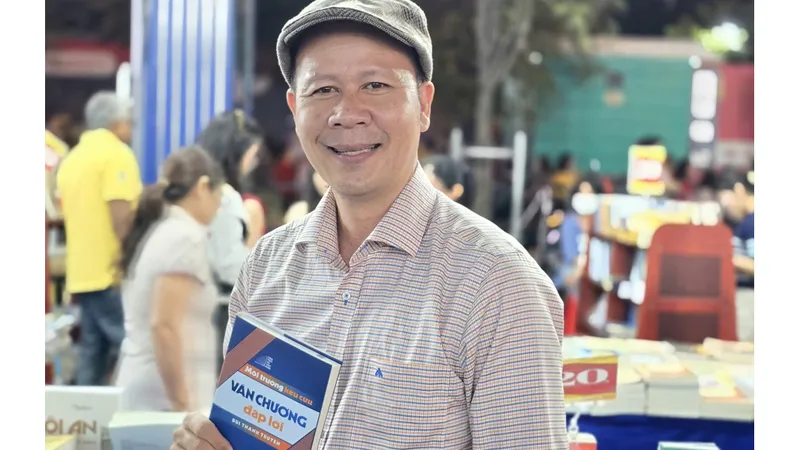 Bệ đỡ mới cho văn học sử