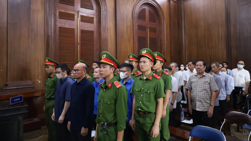 Lời khai “trái chiều” trong vụ án xảy ra tại Tập đoàn Công nghiệp Cao su Việt Nam 