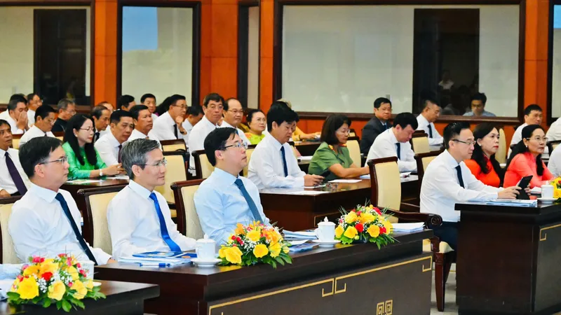 Phong trào thi đua yêu nước gắn với các chỉ tiêu phát triển kinh tế - xã hội TPHCM
