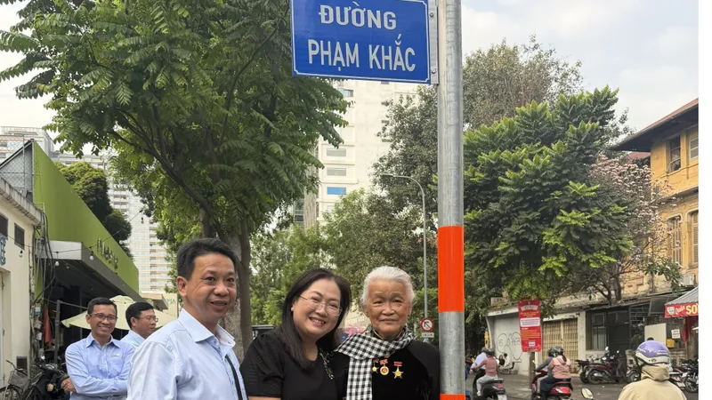 Đặt tên, đổi tên đường và công trình công cộng ở TPHCM: Tôn vinh lịch sử, hạn chế xáo trộn