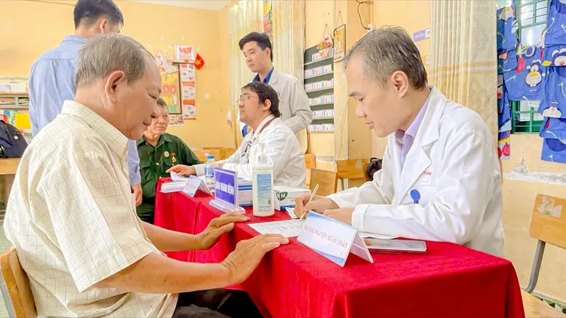 Phát triển viện dưỡng lão nhằm thích ứng với già hóa dân số - Bài 1: Áp lực lên hệ thống an sinh