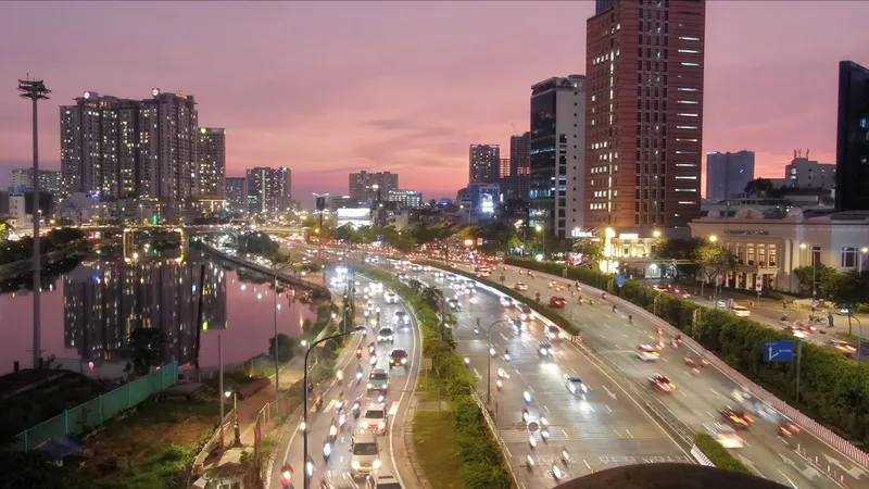 Thi đua thực hiện thắng lợi nhiệm vụ phát triển kinh tế - xã hội