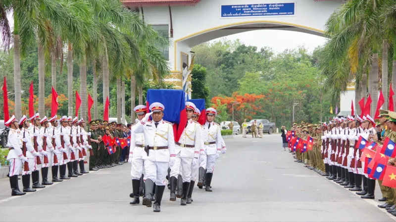 Trang trọng đón 28 hài cốt liệt sĩ hy sinh tại Lào về với đất mẹ