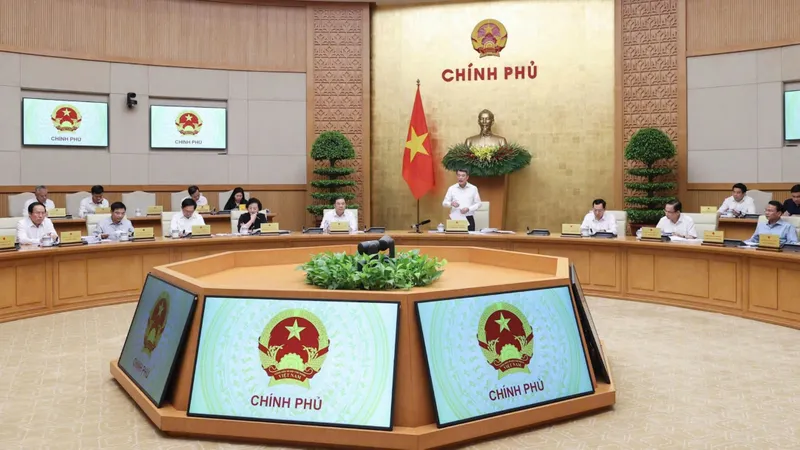 Thủ tướng Lê Minh Hưng phát biểu kết luận phiên họp. Ảnh: VIẾT CHUNG