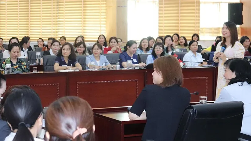 Bồi dưỡng kỹ năng lãnh đạo cho cán bộ nữ TPHCM