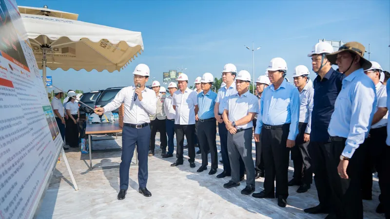 Đẩy nhanh thi công dự án mở rộng cao tốc TPHCM - Trung Lương - Mỹ Thuận