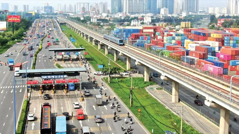 Chính phủ giao TPHCM năm 2026 đạt tăng trưởng GRDP 10,2%