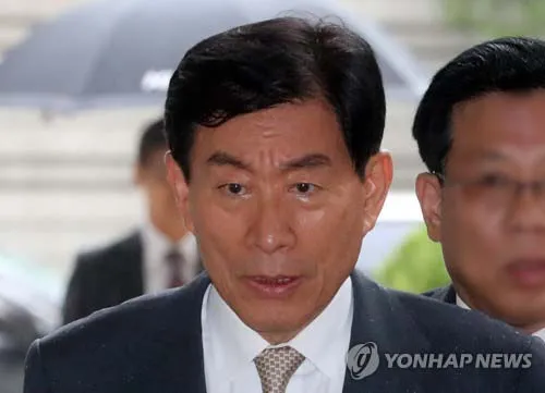 Cựu Giám đốc NIS Won Sei-hoon bị tuyên án 4 năm tù trong tháng 8-2017. Ảnh: YONHAP