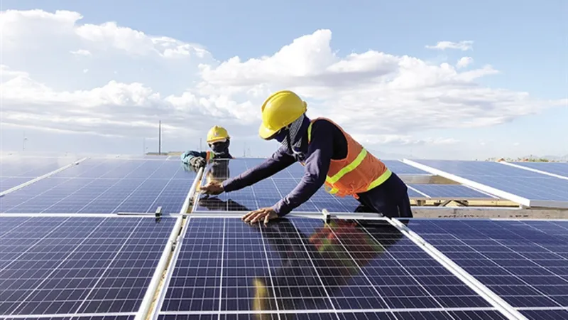 EVN công bố giá mua điện mặt trời mái nhà năm 2024