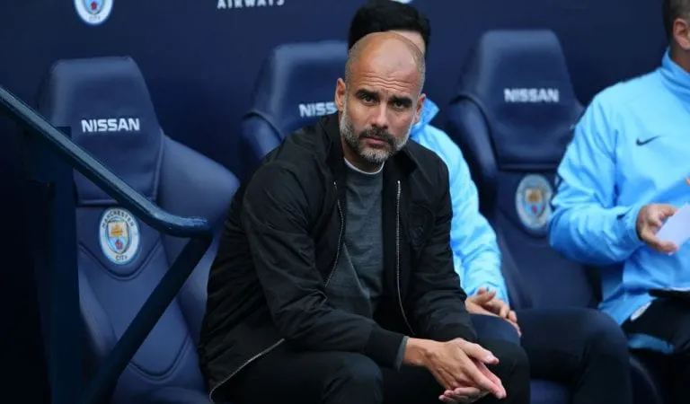 Pep Guardiola mãi mãi trung thành với Man xanh