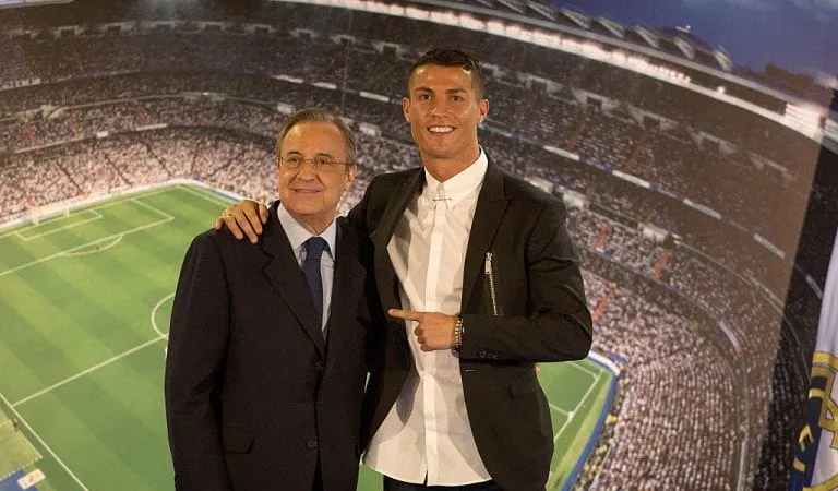 Chủ tich Florentino Perez và Ronaldo