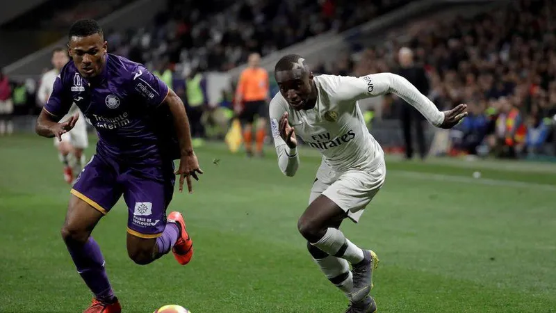 PSG cũng "bán lúa non”
