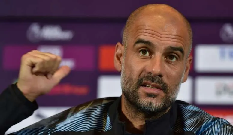 Pep Guardiola hy vọng Man City mua được trung vệ mới