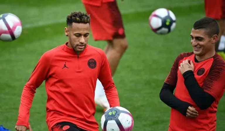 Neymar chăm chỉ tập luyện và đã sẵn sàng vào giải