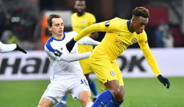 Chelsea chi lương 11 triệu bảng để giữ chân Hudson-Odoi