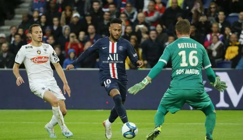 Pha ghi bàn thắng của Neymar