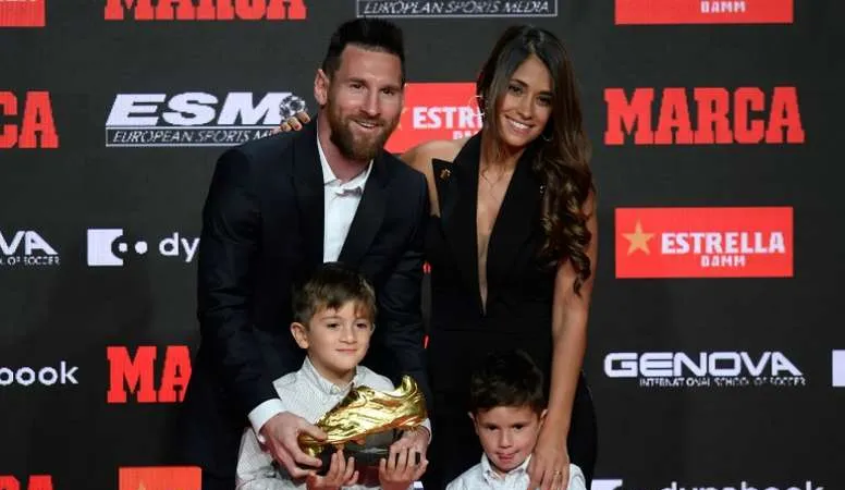 Messi đoạt Chiếc giày vàng thứ 3 liên tiếp 