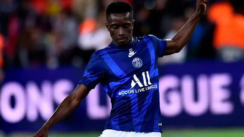 “Thần may mắn” Idrissa Gueye phải nghỉ 10 ngày