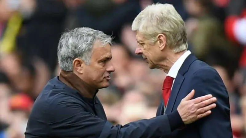 Jose Mourinho và HLV Arsene Wenger