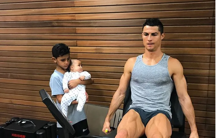 Có đến 6.275.000 like cho tấm ảnh mới của Ronaldo