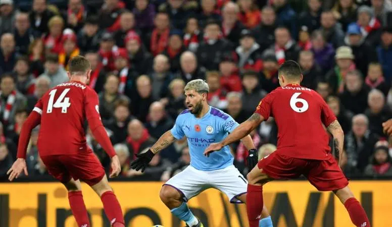 Sốc: Mang 20 đội Premier League sang hoàn tất mùa giải ở Trung Quốc