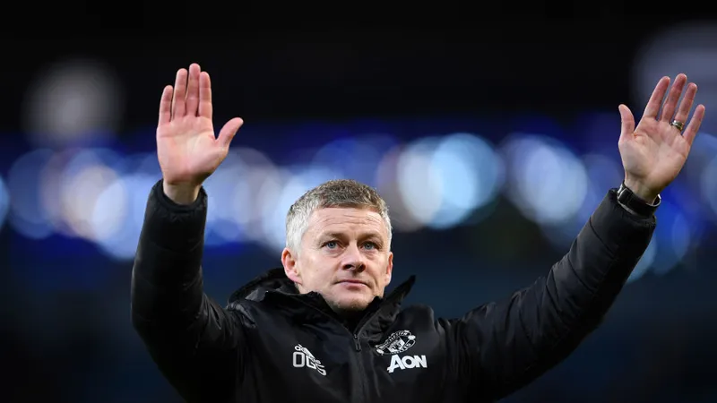 ‘Solskjaer nghĩ về bóng đá 24/7, Pháp sư của những trận cầu lớn’