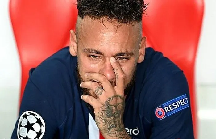 Neymar trải quá 10 ngày ảm đạm và buồn bực