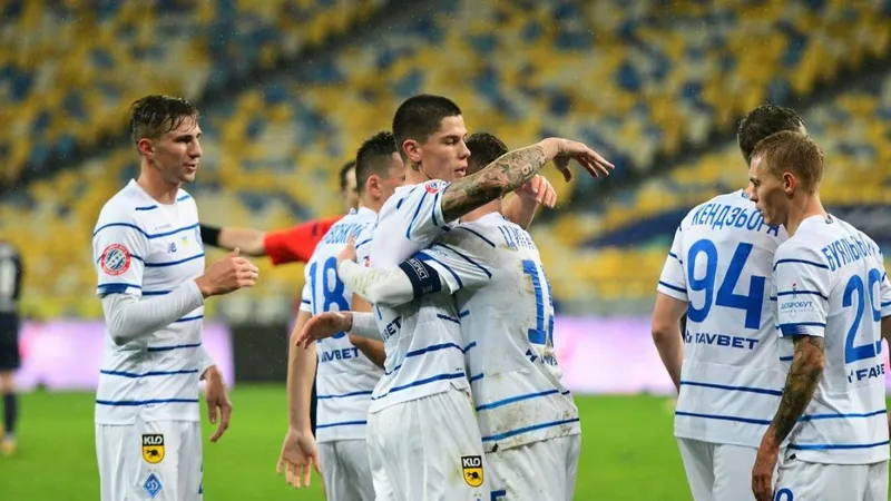 Dynamo Kiev sẽ thiếu đến 9 cầu thủ đội 1 khi gặp Barcelona
