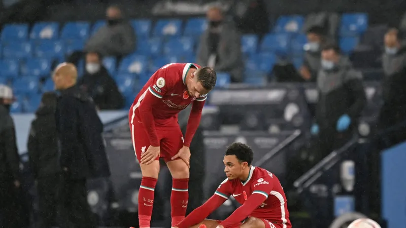 Sau Trent giờ đến Andy Robertson, Livepool mất 2 chuyên gia tạt bóng vào khu cấm