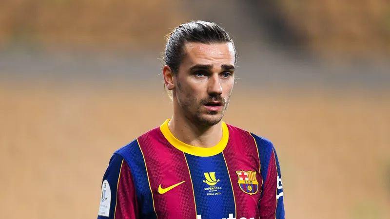 Antoine Griezmann thường xuyên 'tàng hình' trên sân