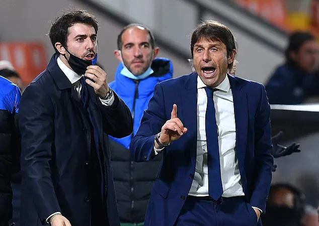 HLV Antonio Conte lên tiếng về Super League