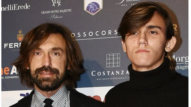 Abdrea Pirlo và con trai