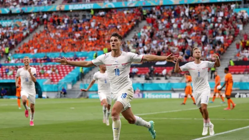 Patrik Schick đưa CH Séc vượt qua Hà Lan