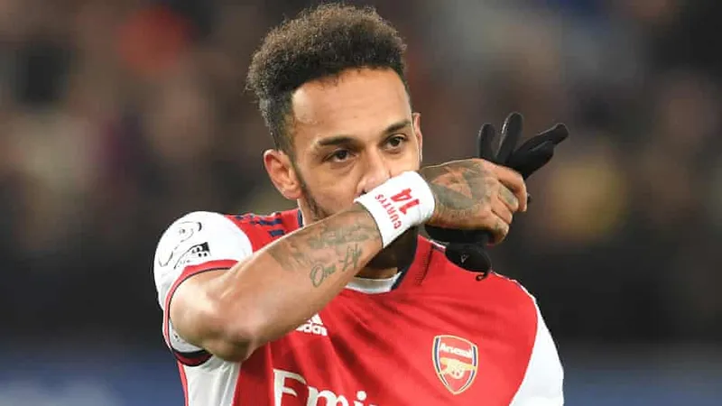 Aubameyang đã hết thời ở Arsenal