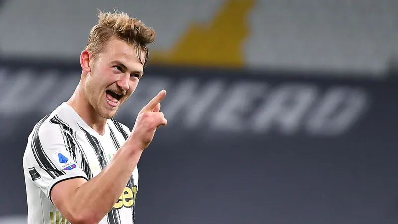 Trung vệ Matthijs de Ligt giúp Juve hồi sinh