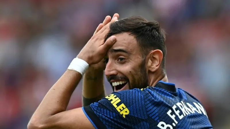 Bruno Fernandes trở thành cầu thủ không thể thiếu ở Old Trafford