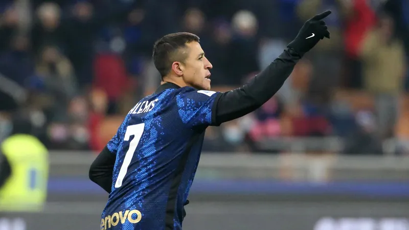 Alexis Sanchez đang hưởng mức lương cao nhất đội