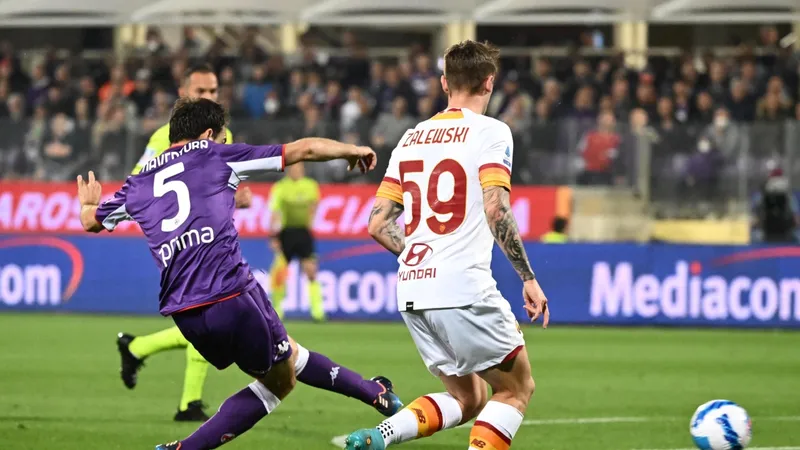 Bonaventura ghi bàn giúp Fiorentina quật ngã AS Roma