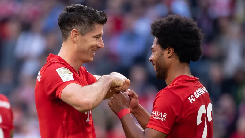 Robert Lewandowski quyết chí rời sân Allianz, Gnarby cũng sẽ ra đi