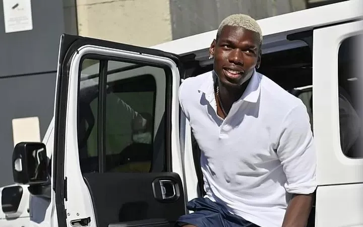 Paul Pogba được chào đón trong ngày trở lại Juventus