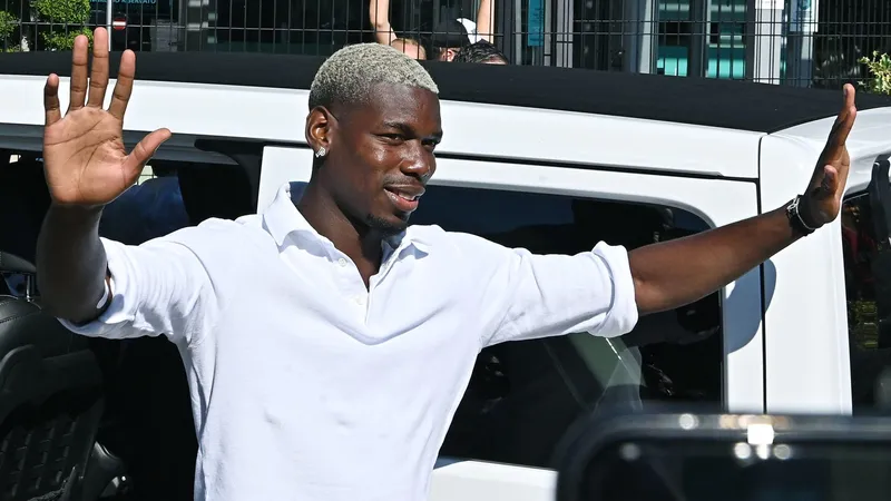 Paul Pogba chấp nhận mạo hiểm với chấn thương tái phát