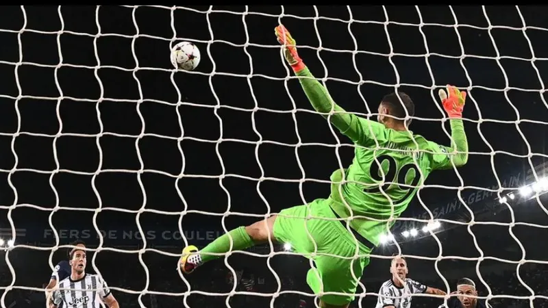Pha thu ngắn cách biệt của McKennie