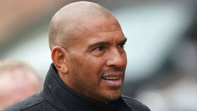 Cựu tiền đạo Liverpool, Stan Collymore