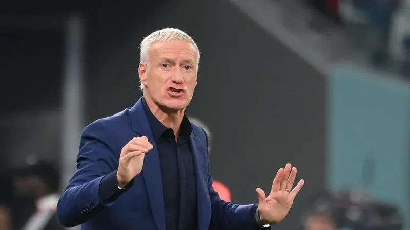 HLV Didier Deschamps suýt nữa đã giúp Tunisia vào vòng knock-out