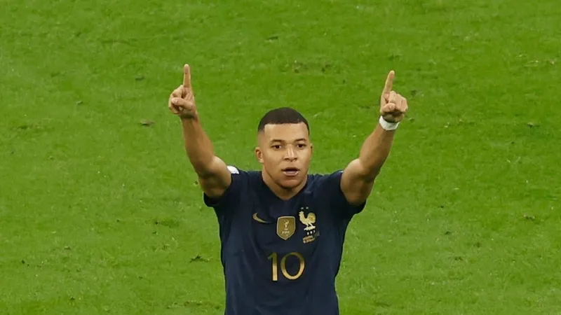 Kylian Mbappe giành giải Vua phá lưới World Cup 2022