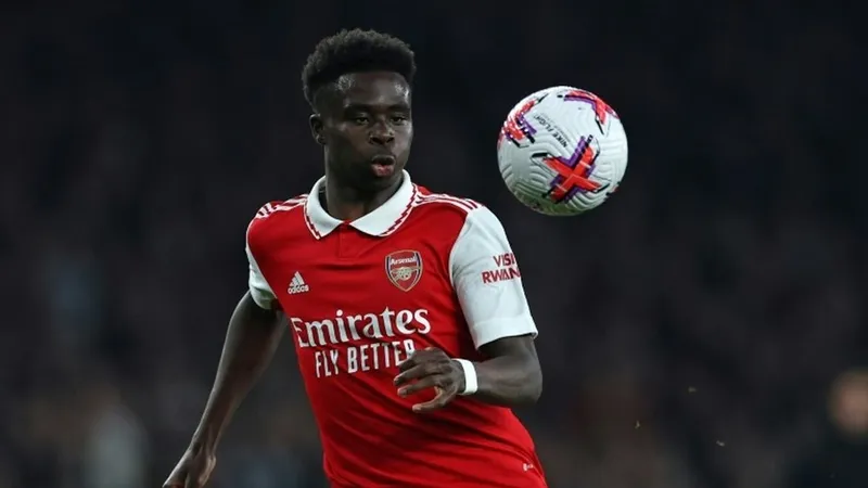 Bukayo Saka là vũ khí quan trọng của Arsenal trong tấn công
