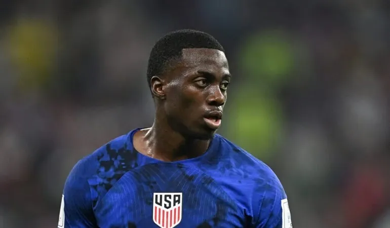 Timothy Weah trong màu áo tuyển Mỹ