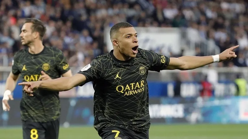 Kylian Mbappe đòi bồi thường đến 150 triệu euro